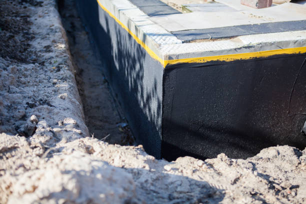 Professional Vapor Barrier Installation technician working in Buffalo, IN